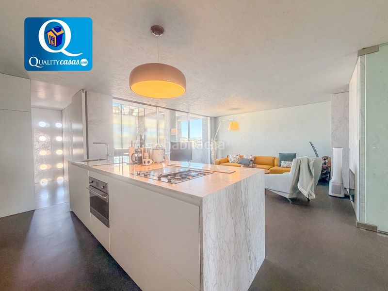 Foto 2efda4e9-dea2-4b11-96fe-e84df7fb787d. Pis amb calefacció aparcament piscina a Albufereta Alicante