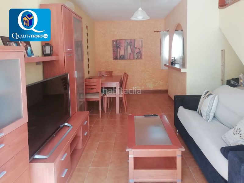 Foto 0479cbe0-2f1e-46db-adb1-538ee2a71dfc. Casa amb aparcament piscina a Pueblo Español-Coveta Fumá Campello (el)