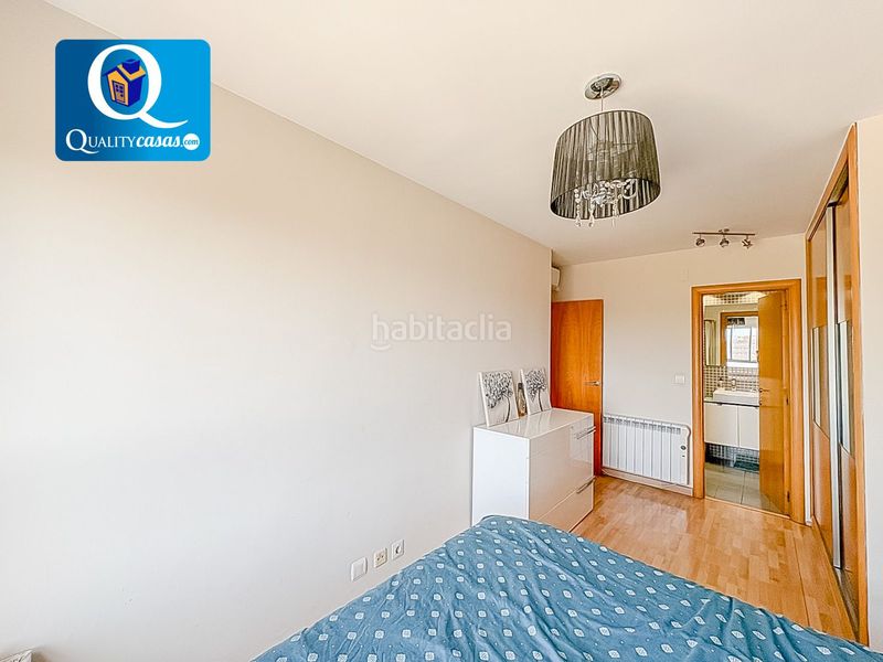 Foto 65d39cbf-2d52-4d0f-829c-ae27fa4194f8. Àtic amb calefacció aparcament piscina a Benalúa Alicante