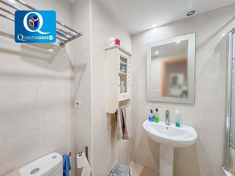 Foto 9231b52b-f2e6-4825-86a5-35cacf3986f9. Àtic amb calefacció aparcament piscina a Benalúa Alicante