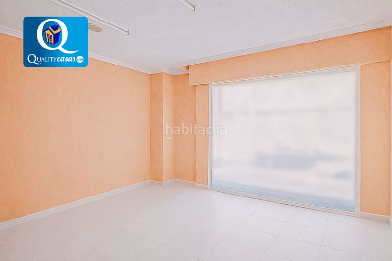 Foto 0b3fe61c-a48c-4b0f-a243-8945133bf6c5. Local comercial a Petrer