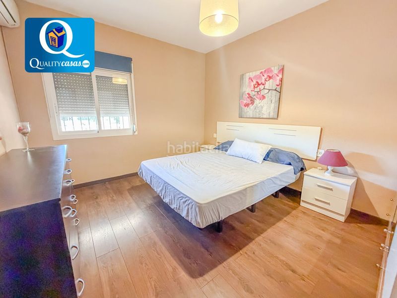 Foto 18017674-dddb-4486-b4c2-c4a1c42e85e6. Chalet  en venta en rio park, 4 dormitorios. en Mutxamel