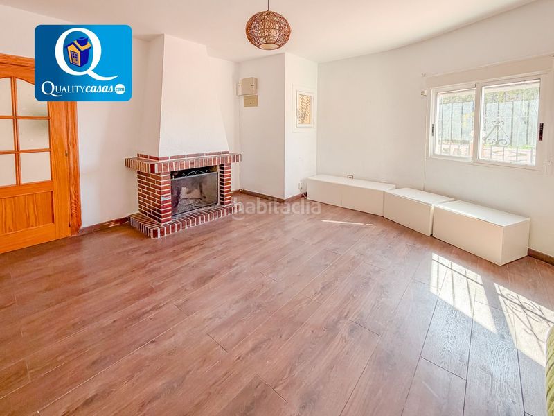 Foto 598b8bfc-776a-42a1-adbc-f3971ce47452. Chalet  en venta en rio park, 4 dormitorios. en Mutxamel