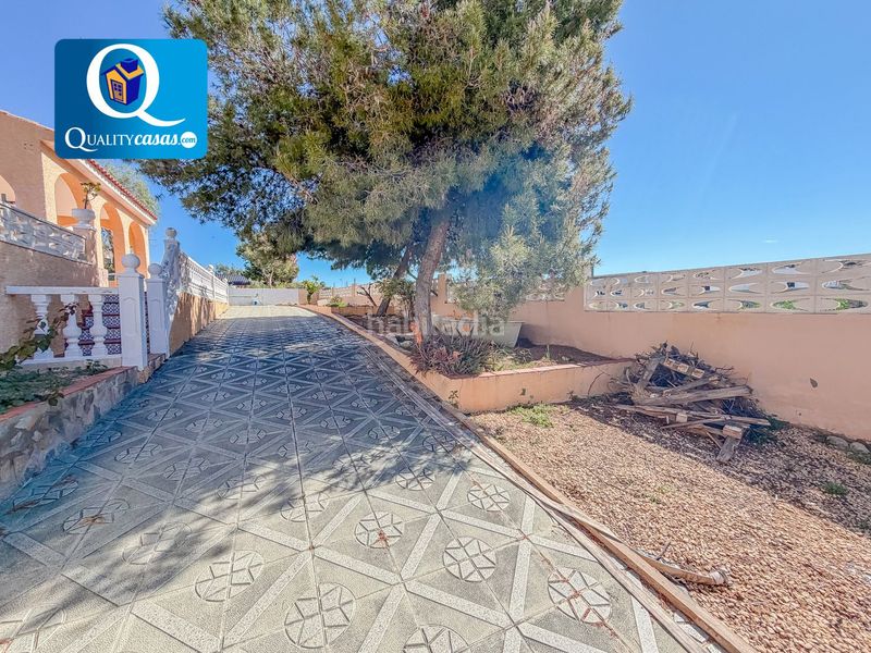 Foto 7b12669f-4ed7-4409-adb0-aa9f22c3db68. Chalet  en venta en rio park, 4 dormitorios. en Mutxamel