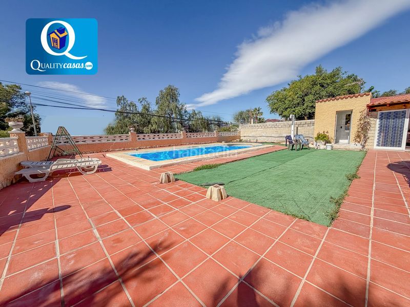 Foto b1471a36-bdc1-4c1e-af03-3c3758b3e062. Chalet  en venta en rio park, 4 dormitorios. en Mutxamel