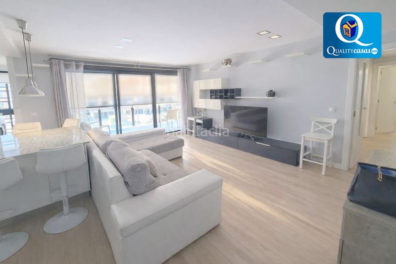 Foto 0bc323e8-88f8-480c-9936-ed25ad399793. Pis amb aparcament piscina a PAU 5 Alicante