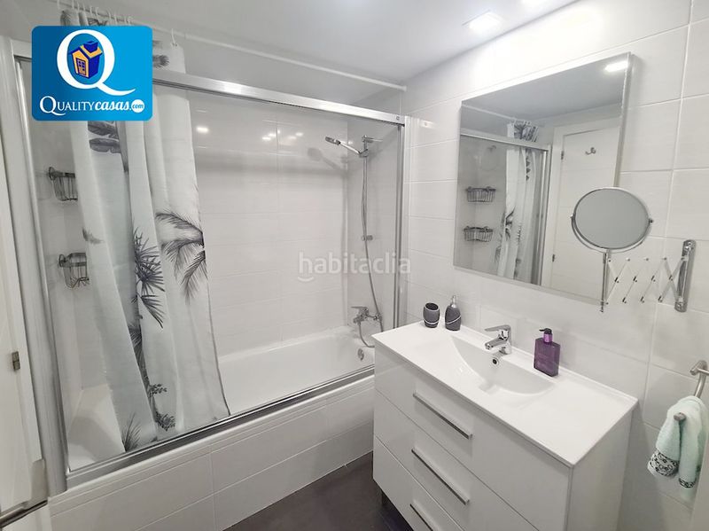 Foto ddd9a795-409d-4912-b32c-e586774cf63e. Pis amb aparcament piscina a PAU 5 Alicante