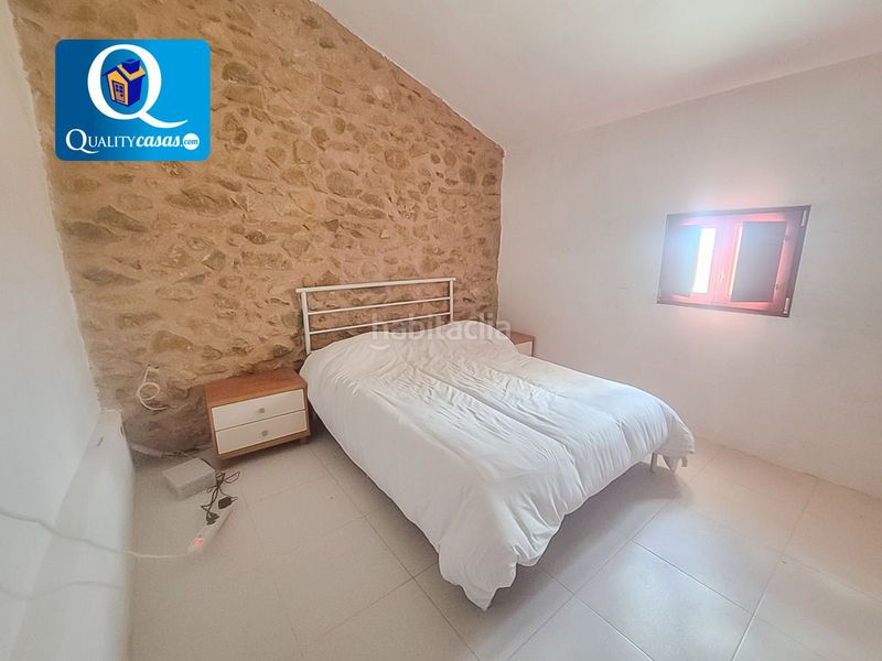 Foto 9d8b633e-aac9-4e66-a69e-7cad8f5f1e95. Xalet amb aparcament a Xixona