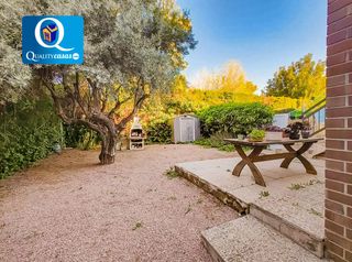 Casa adossada a Centro