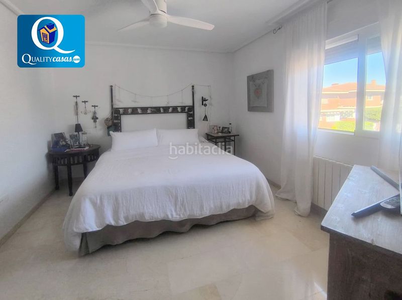 Foto 1dc1bfae-64a9-4bd9-8384-d074e8e699c7. Xalet amb calefacció aparcament piscina a Almajada-Ravel Mutxamel