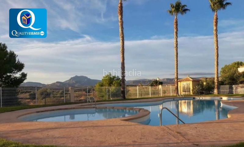 Foto 2dd76065-fe14-484b-a8ec-eb459645a227. Casa amb aparcament piscina a Bonalba-Cotoveta Mutxamel