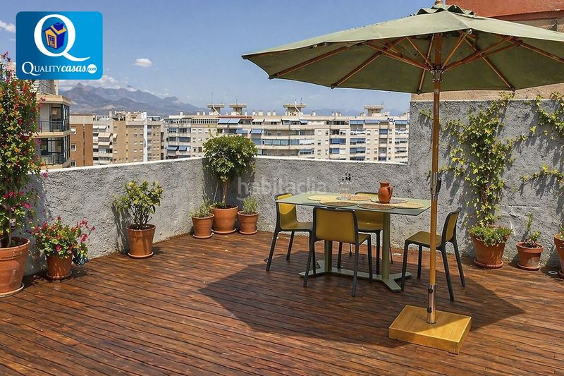 Foto f6e6889b-d4d2-4b81-862f-d393d094fe09. Àtic amb calefacció aparcament piscina a Albufereta Alicante