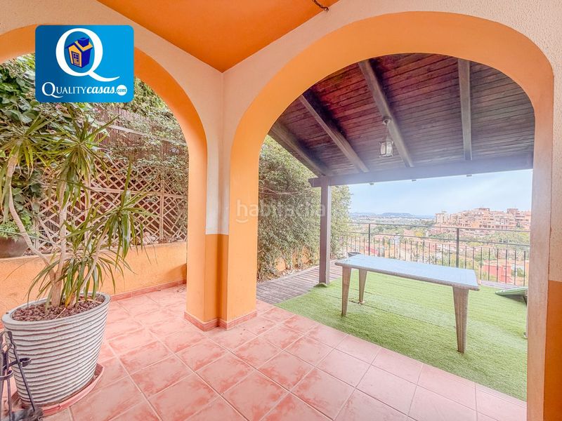 Foto b88fae40-e7e6-41e0-b739-509085e5c681. Casa amb aparcament piscina a Bonalba-Cotoveta Mutxamel