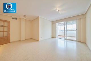 Pis a Playa de San Juan. Piso en venta en golf, 3 dormitorios.