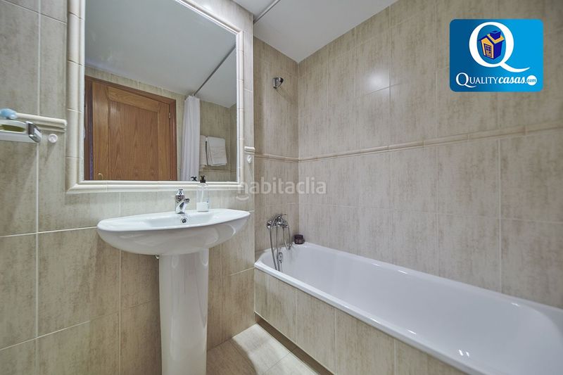 Foto 77026800-ce92-4a4f-8b12-7566a173e40b. Apartament amb calefacció aparcament piscina a Playa de San Juan Alicante