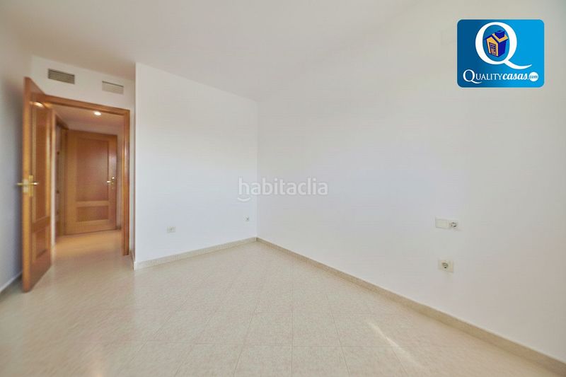 Foto d3c8e534-b54d-4fa2-8630-062c9c02466e. Apartament amb calefacció aparcament piscina a Playa de San Juan Alicante
