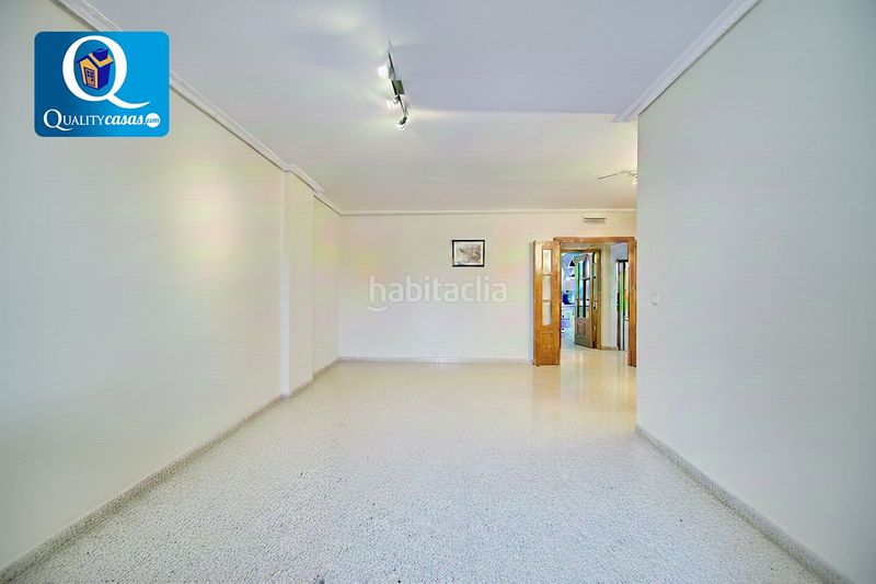 Foto dcaa2f6e-a5b2-41aa-8588-4a2b6671dc79. Apartament amb calefacció aparcament piscina a Playa de San Juan Alicante