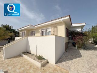 Xalet a Pueblo Español-Coveta Fumá