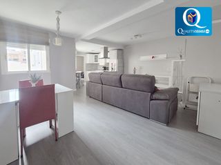Pis a Norte. Piso en venta en centro, 2 dormitorios.