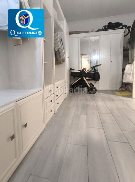 Foto 5d032771-8e96-4093-aa08-239d336d106a. Casa a Centro Elda