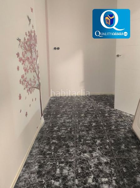 Foto c103c87d-b67c-48eb-a5bd-10b5926ee66b. Casa a Centro Elda