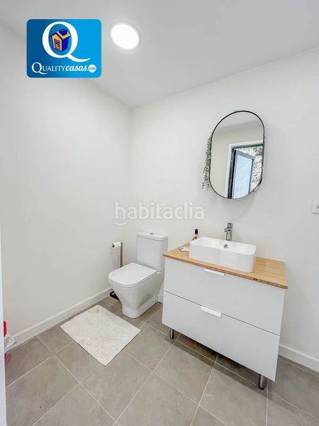 Foto a0bca7ef-50d6-43c9-8e55-419271607cfb. Chalet with heating parking in Santa Faz Alicante