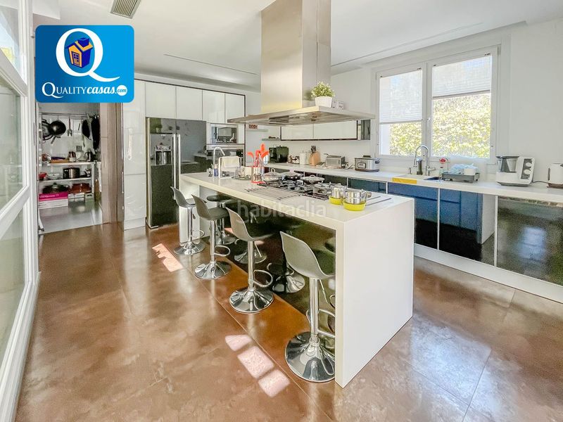 Foto c4c9ad2f-2a02-438d-b8a3-3d253686e9cd. Chalet with heating parking in Santa Faz Alicante