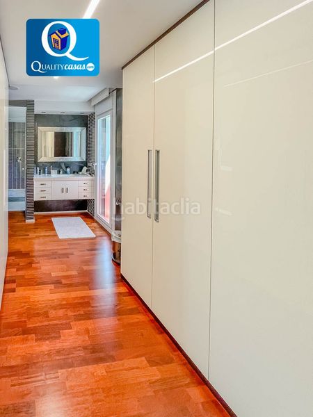 Foto f7cb0291-cc4b-4fe1-abea-59fe0cf3bbf9. Chalet with heating parking in Santa Faz Alicante