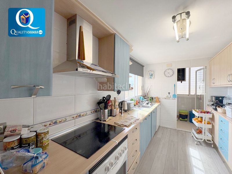 Foto 9f45f3ef-3729-4e6d-8044-6a933700c9c5. Apartament amb aparcament piscina a Playa Muchavista Campello (el)