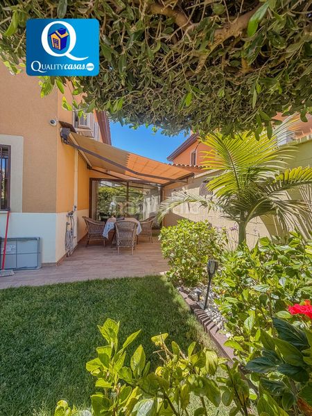 Foto cfbe92e8-583c-40af-bdf5-4c131c467a68. Casa amb calefacció aparcament piscina a Almajada-Ravel Mutxamel