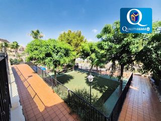 Casa in Bonalba-Cotoveta. Bungalow en venta en bonalba, 3 dormitorios.