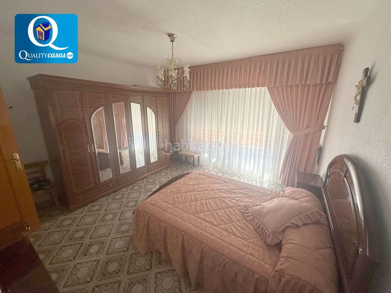 Foto ce8ddb9d-b231-4d4f-a1fa-6835d8556043. Pis a Xixona
