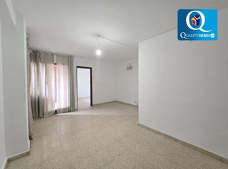 Pis a Agost. Piso en venta en agost, 4 dormitorios.