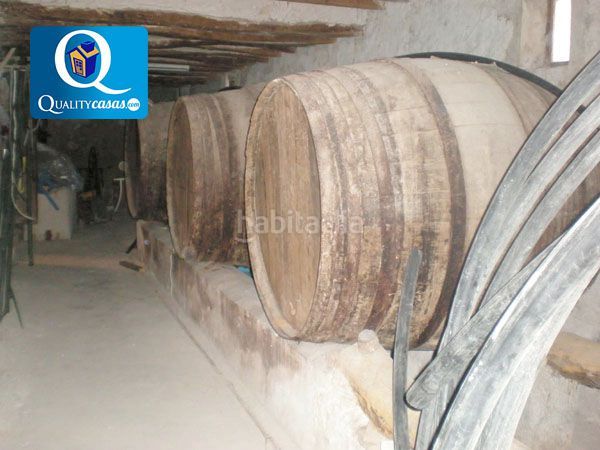 Foto 42987945-a8aa-4b81-b486-011cb3fea5ba. Xalet amb aparcament a Xixona