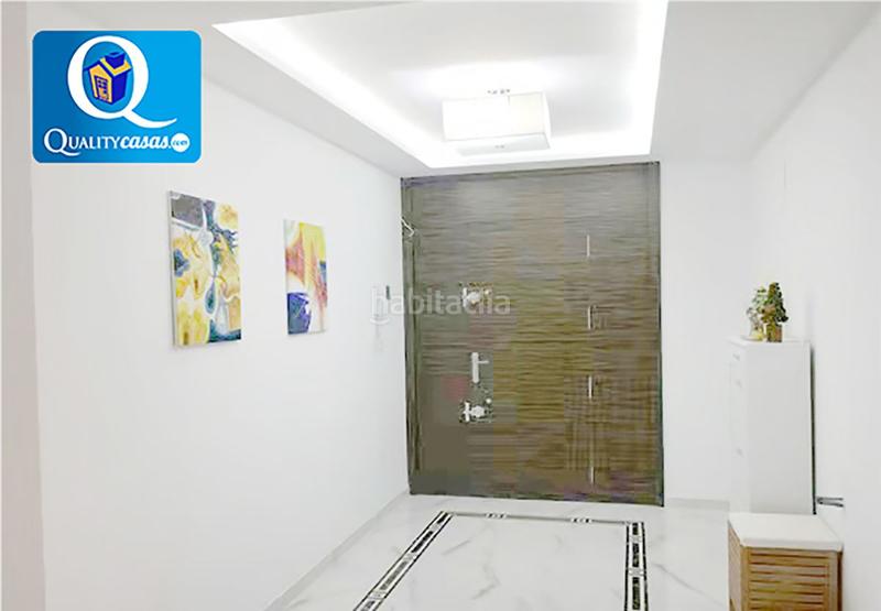 Foto e497762c-8cb6-4399-b0fe-779401b57171. Chalet avec parking dans Peña de las Águilas Elche / Elx