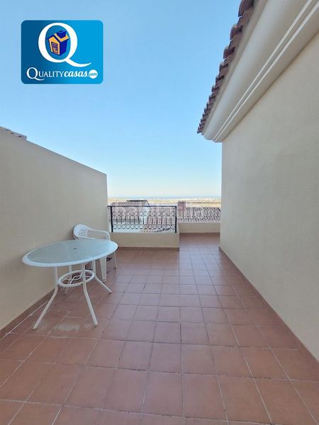 Foto 144a8148-1cc7-4dc9-aff8-ca78d30132f9. Casa adossada amb aparcament piscina a Bonalba-Cotoveta Mutxamel