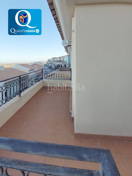 Foto e2561c3b-a346-4733-a352-6247e802d540. Casa adossada amb aparcament piscina a Bonalba-Cotoveta Mutxamel
