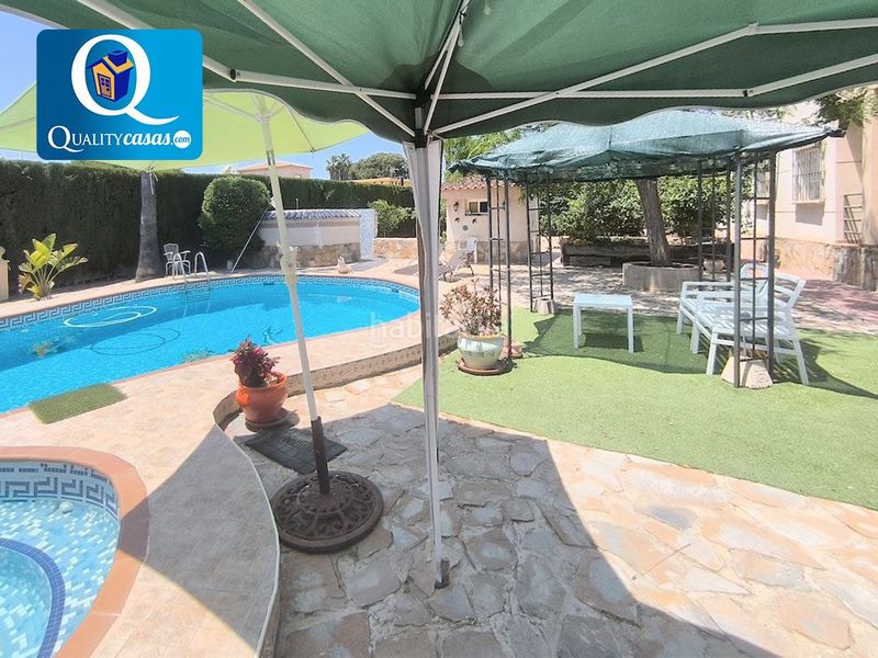 Foto 9885bddc-558f-4499-a07b-b367444542be. Chalet con riscaldamento parcheggio in Villafranqueza Alicante