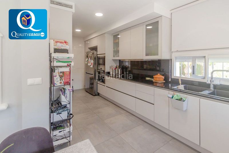 Foto aa534ca1-9f82-4d74-8521-5c94c934e206. Chalet con riscaldamento parcheggio in Villafranqueza Alicante