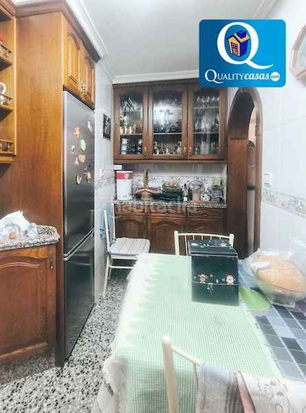 Foto 5d41ce9f-ed73-4de8-884d-04d5e540e9e6. Apartament amb calefacció a Petrer