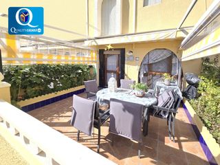 Casa adossada a Pueblo Español-Coveta Fumá. Adosado en venta en el amerador, 3 dormitorios.