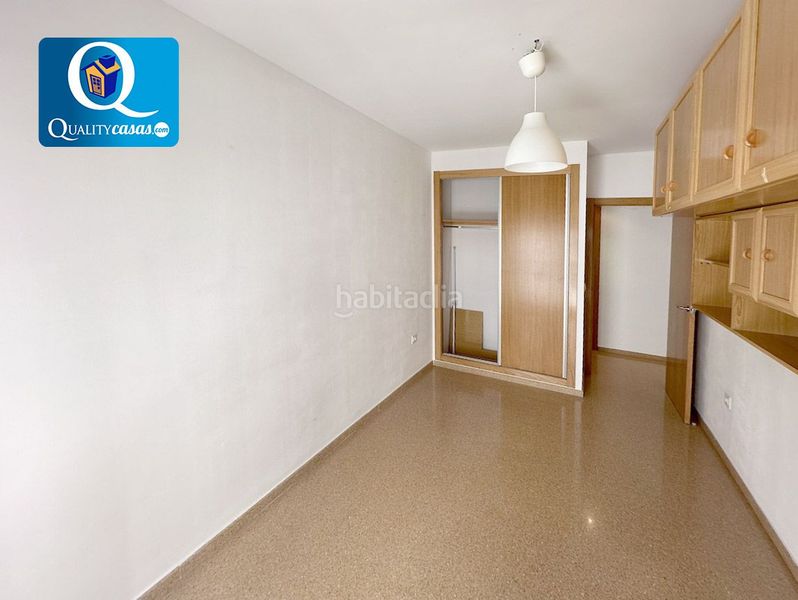 Foto fe670f38-51c3-4963-9f86-9e4f55399bca. Pis amb aparcament a Albufereta Alicante