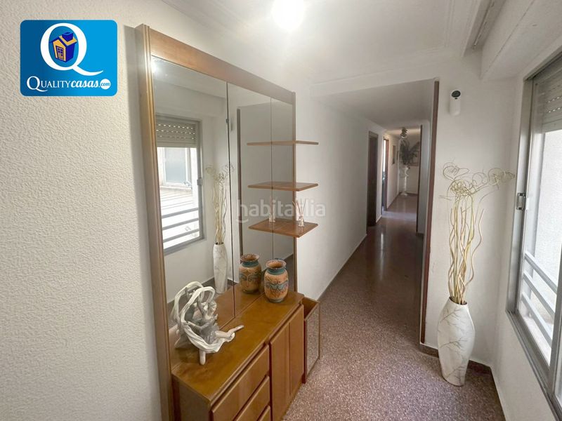 Foto 4d6e4d06-024d-41a9-8ff8-548e51c1b358. Pis a Xixona