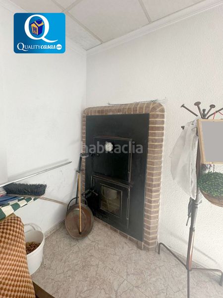 Foto 5a23cc7d-e42b-44fb-8a21-70acf16923e2. Casa amb aparcament a Xixona