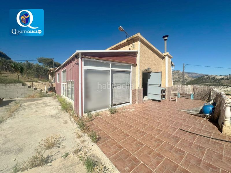 Foto 5fd8e30a-9d99-4cbc-9c41-609e14310110. Casa amb aparcament a Xixona
