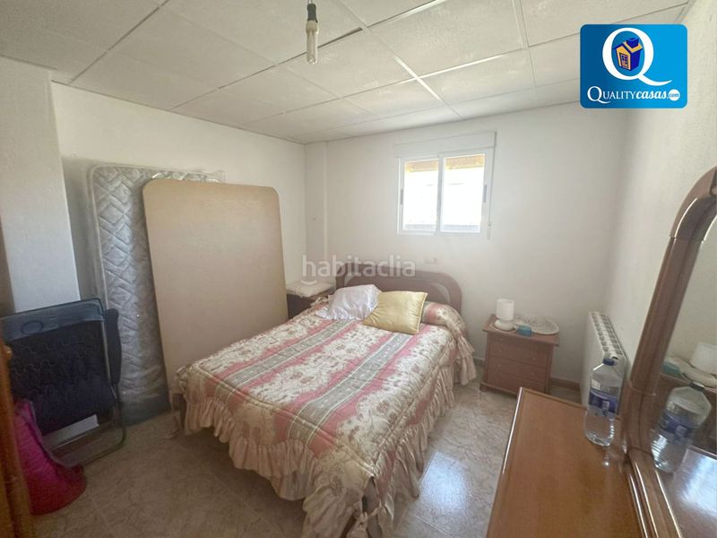 Foto d5924c6f-0d90-4aa2-a68d-814511c3d705. Casa amb aparcament a Xixona
