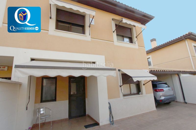 Foto 5be50b0e-e113-44e6-920d-40a279f7b647. Xalet amb calefacció aparcament piscina a Almajada-Ravel Mutxamel