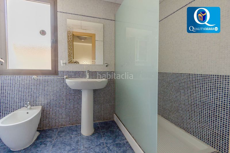 Foto bb55b700-9034-4cb2-b600-31845e99f27b. Xalet amb calefacció aparcament piscina a Almajada-Ravel Mutxamel