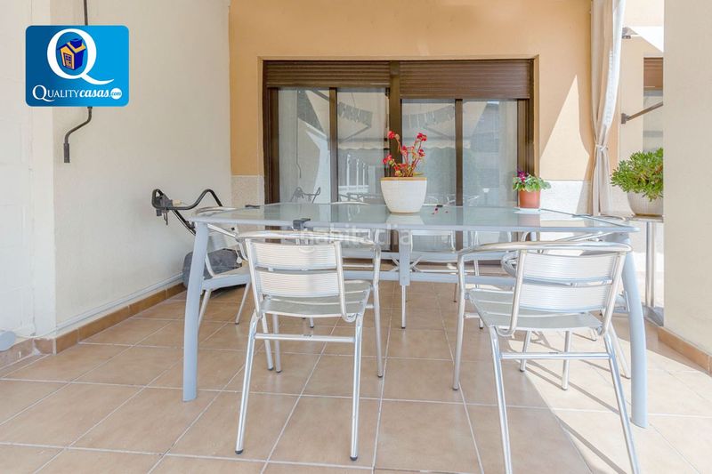 Foto 4c1ef945-0780-4461-9ce2-b15b7355db0a. Casa adossada amb calefacció aparcament piscina a Mutxamel