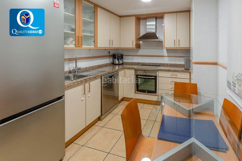 Foto d406dd37-9182-480d-bbaf-fefaa3104447. Casa adossada amb calefacció aparcament piscina a Mutxamel